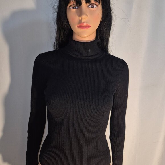 Ambiance Apparel Black turtleneck top in size small - Picture 11 of 16